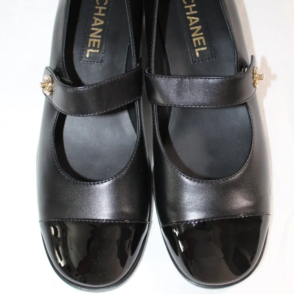 CHANEL Black Leather Mary Jane Flats with Gold CC Accent - Picture 2 of 16